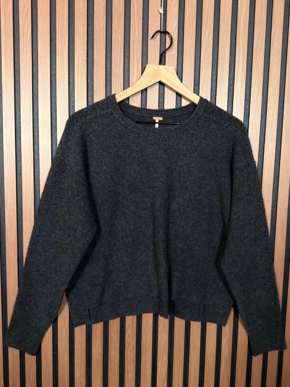 Free People Sweater XS Womens Gray Pullover Crewneck Soft Knit Stretch